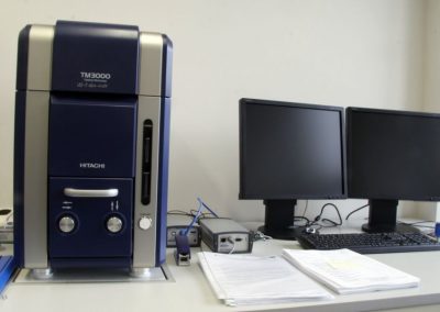 Skaningowy mikroskop elektronowy Hitachi TM 3000 z przystawką EDS